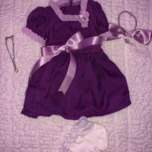 American Girl Emily’s Holiday Outfit